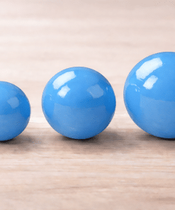Hellblaue Holzkugeln #63C7EF lackiert 30 35 40 mm